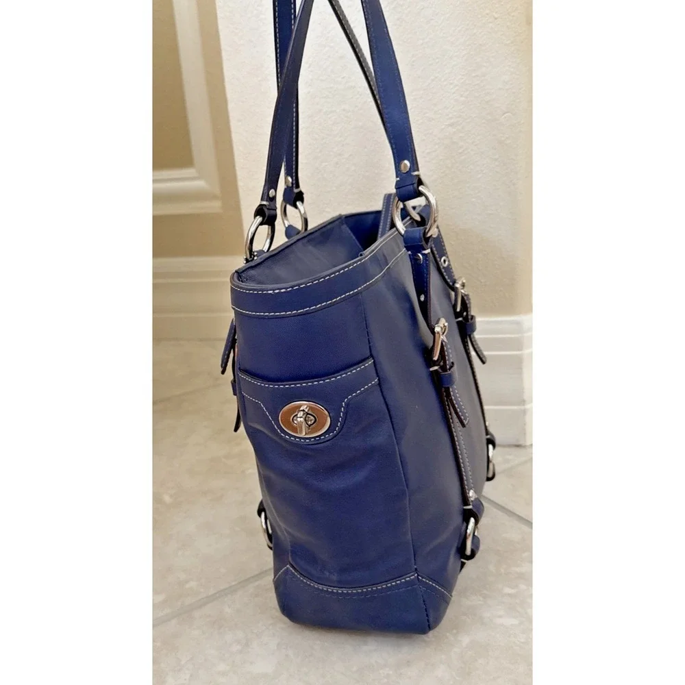 COACH LEGACY Gallery Lunch Tote East West Blue Leather Bag Purse K0993-Z14699